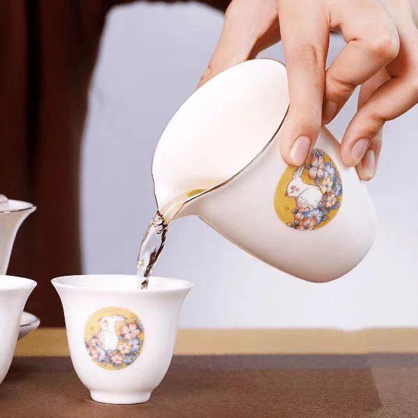 【现货】玉兔望月公道杯C665