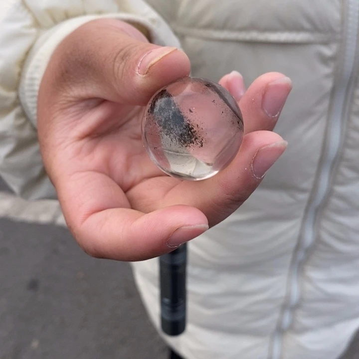 水晶球未镶嵌幽灵球一个