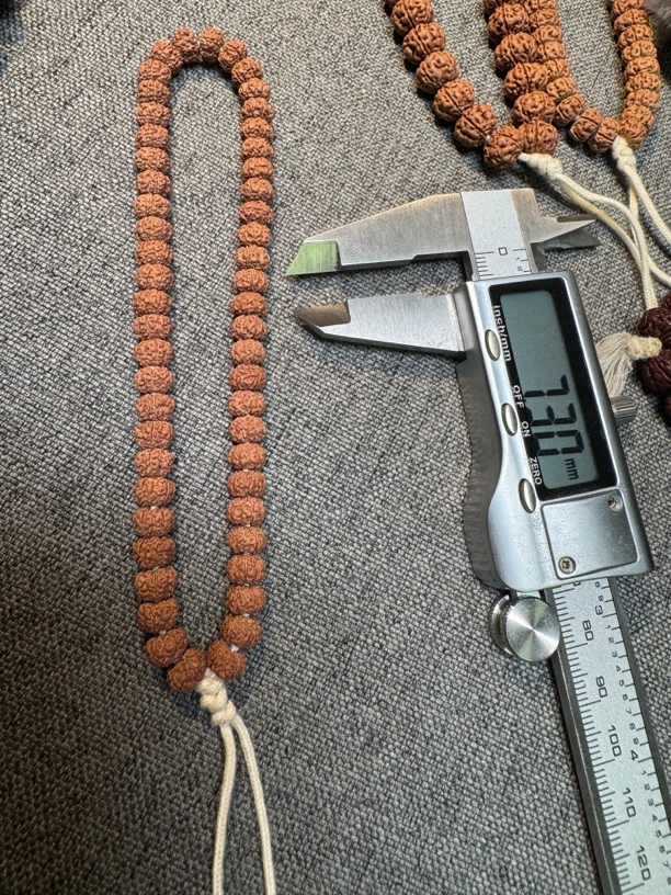 小尺寸高爆肉平细小金刚菩提文玩手串