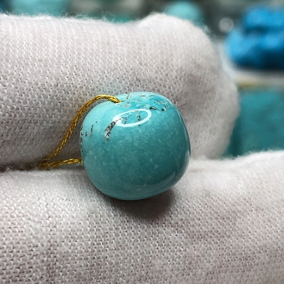 绿松石未镶嵌天然原矿 地大质检12mm