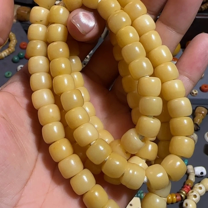 玻璃颈饰喜欢的朋友