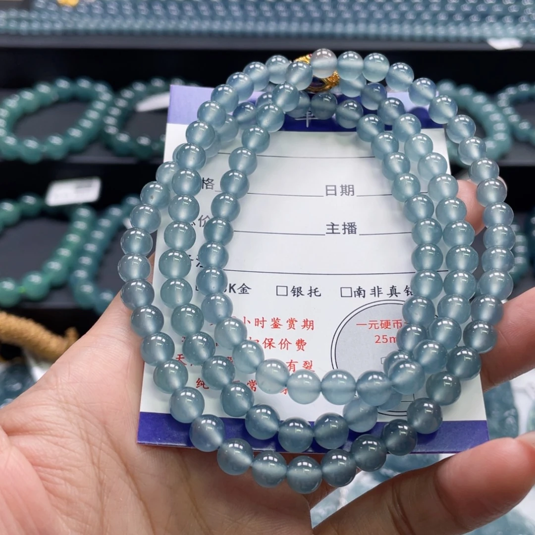 翡翠18K金镶嵌颈饰卡6.5