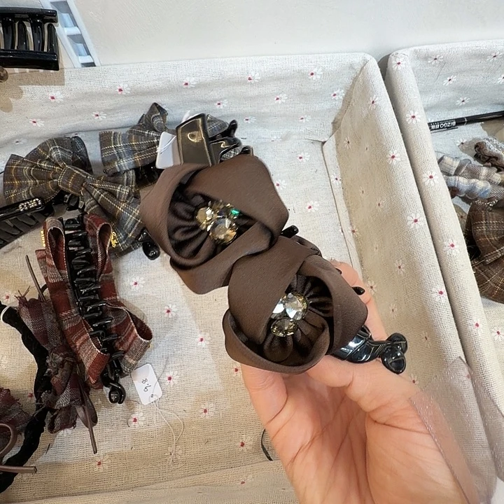 布艺非金属卡瑟玫瑰