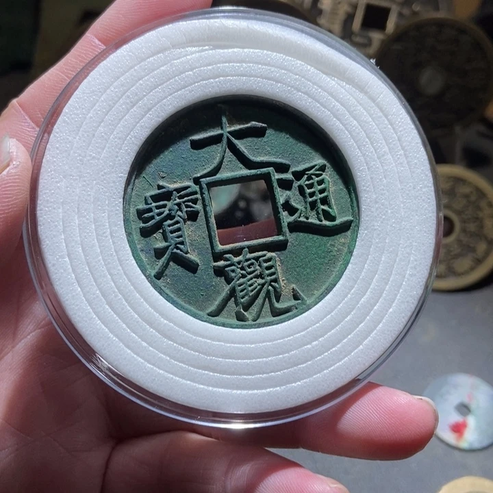 星***赜铜现代工艺品仿制品