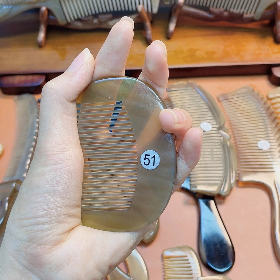 纯手工制作牛角梳51