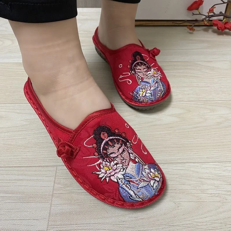 老北京布鞋包头拖鞋绣花鞋外穿软底民族风透气时尚脸谱绣花鞋新款