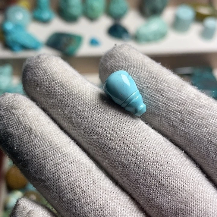 绿松石未镶嵌绿松石