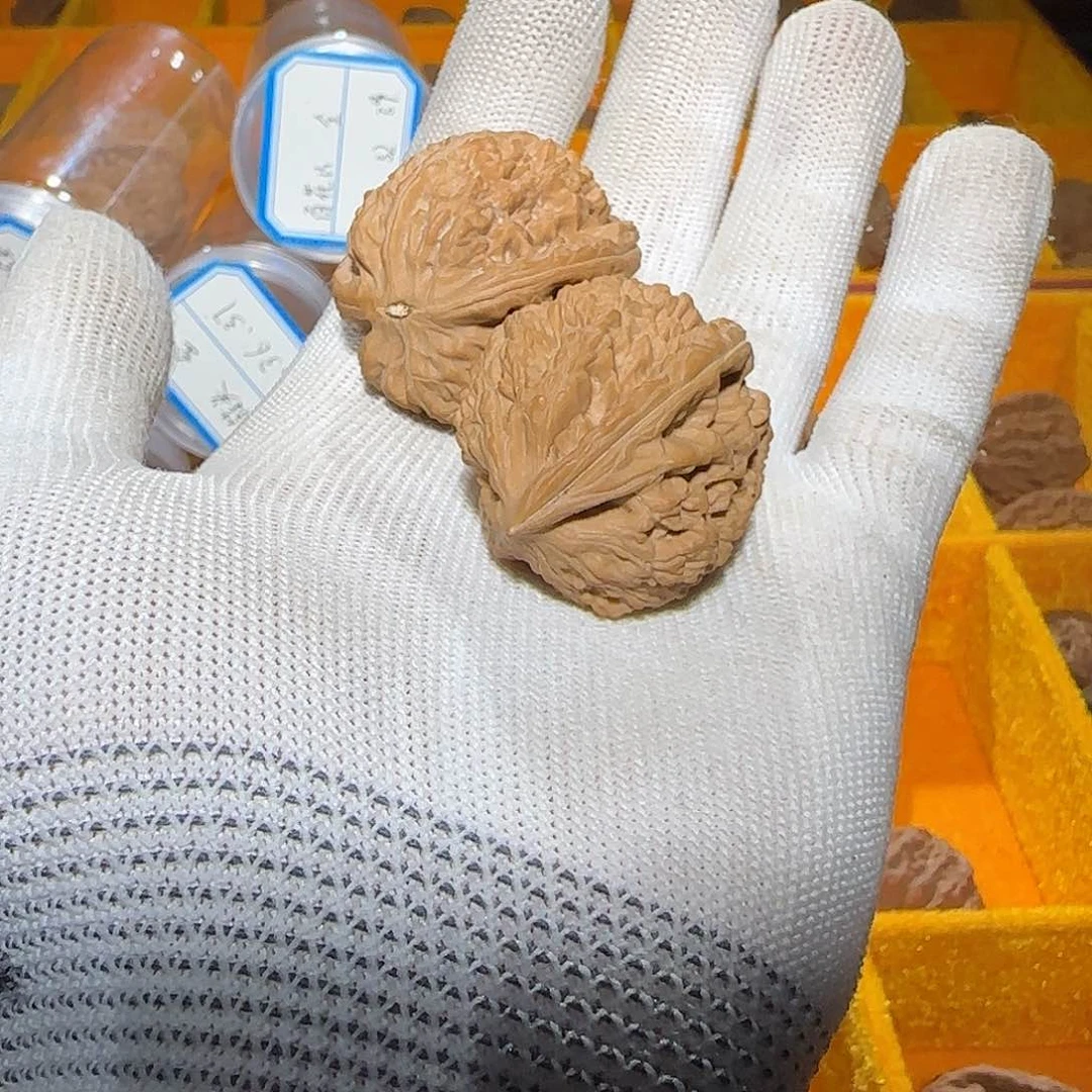 文玩核桃吊坠小众