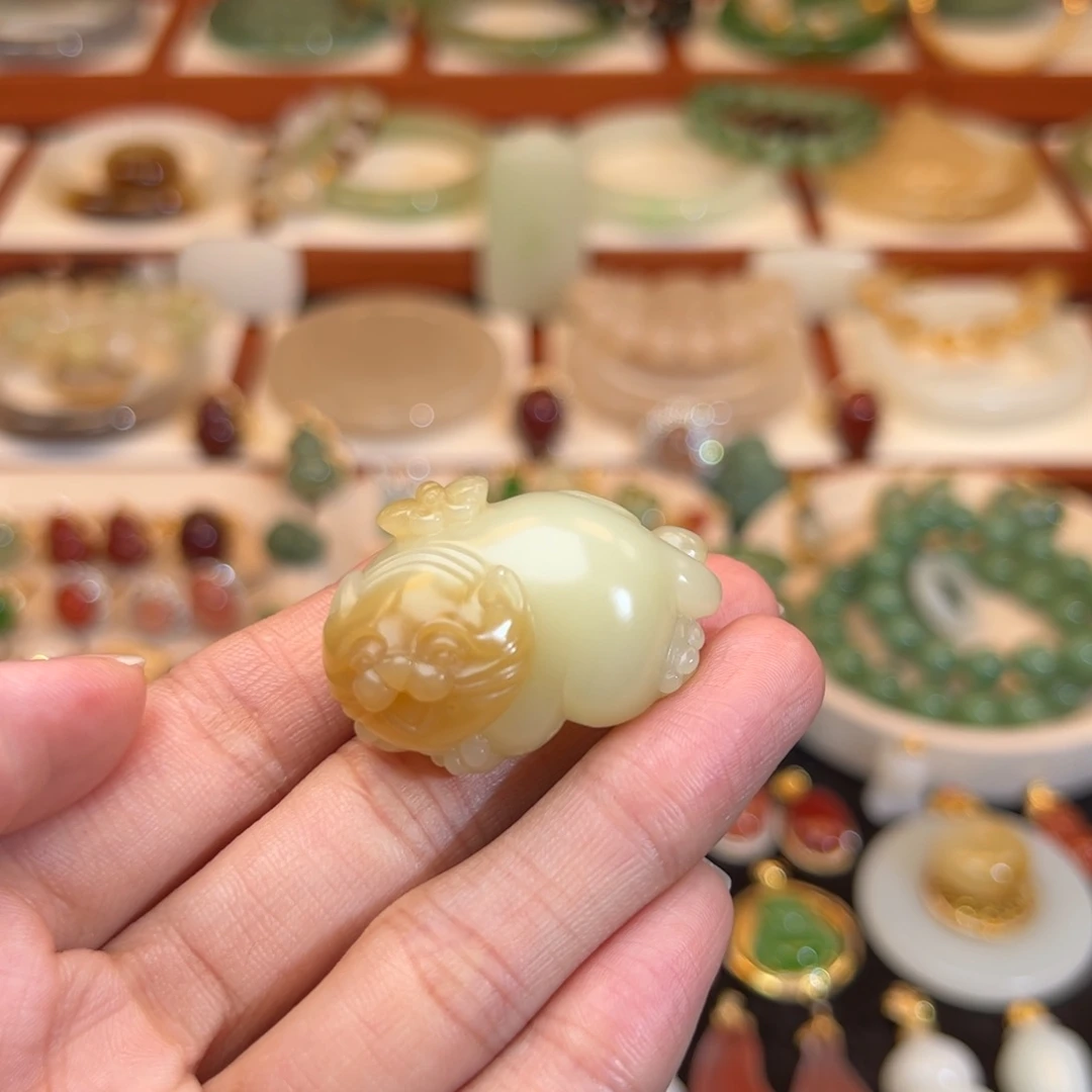 未镶嵌和田玉挂件