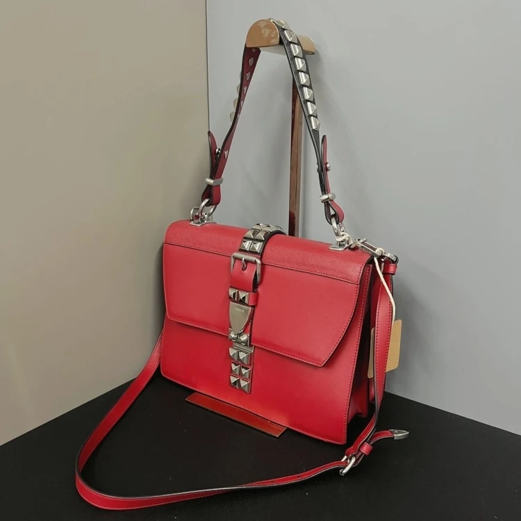 95新 Prada/普拉达 /KIKI/单肩包/17667110