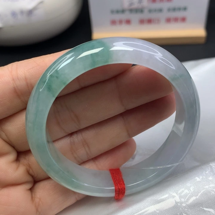 未镶嵌手镯翡翠52.53