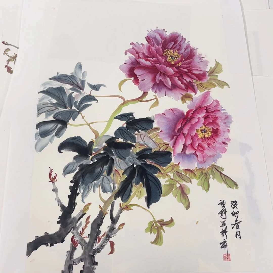 国画四尺三开花鸟s