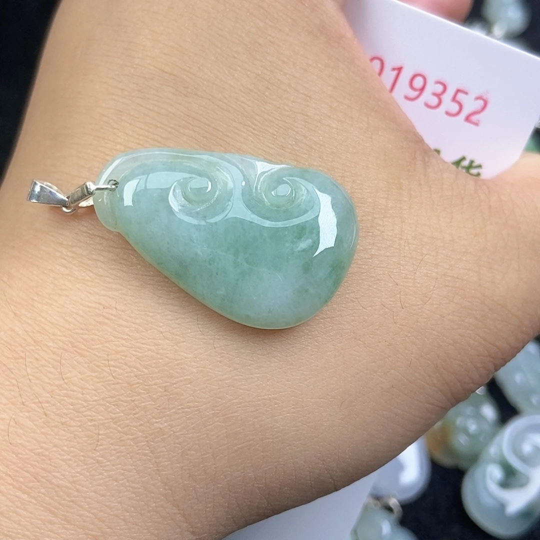 翡翠未镶嵌颈饰天然