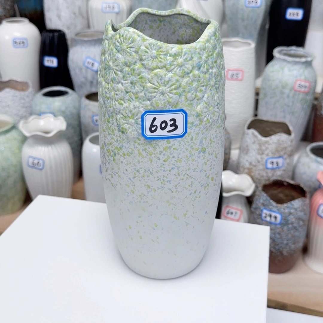 603号陶瓷高25厘米一个