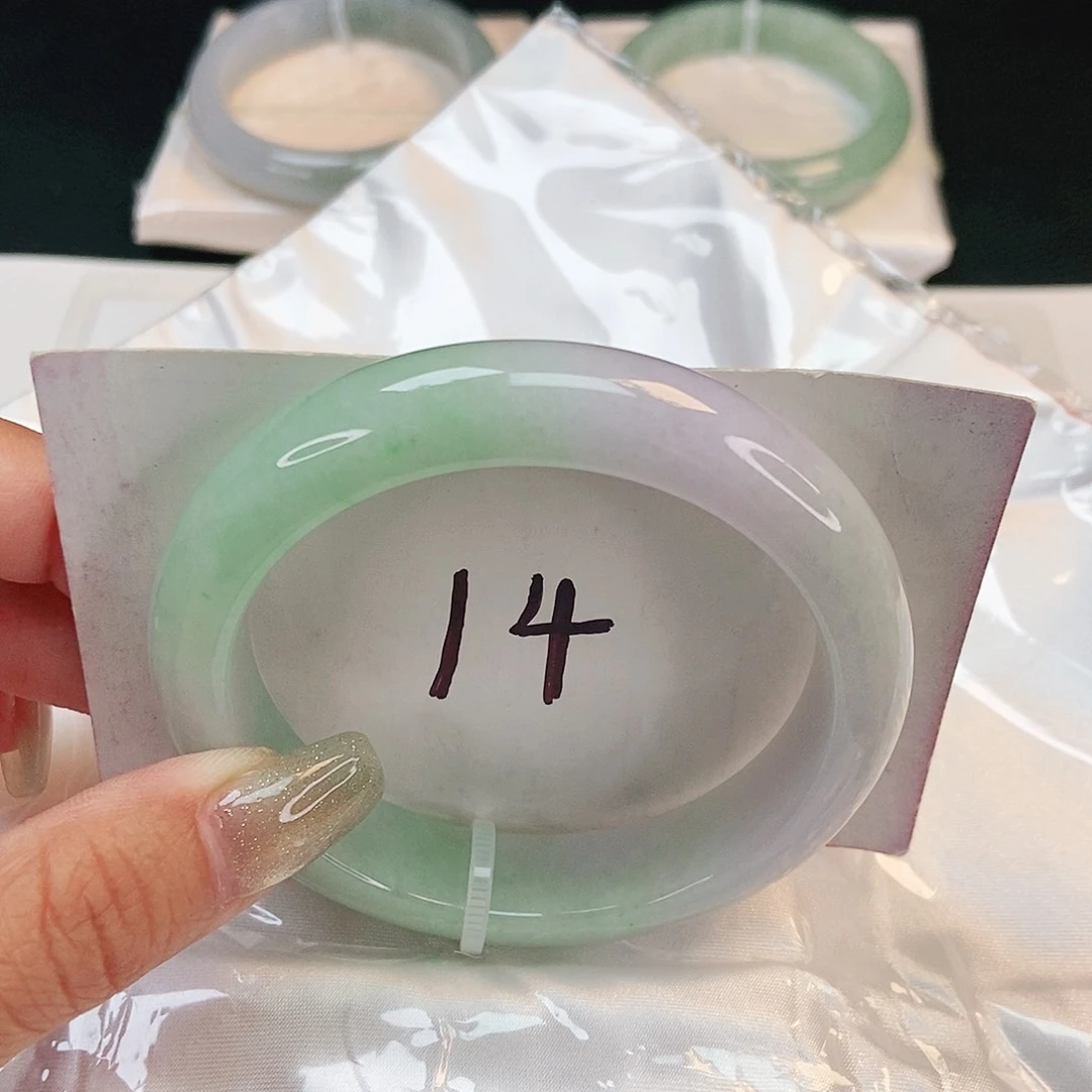 翡翠手镯未镶嵌 正圈57