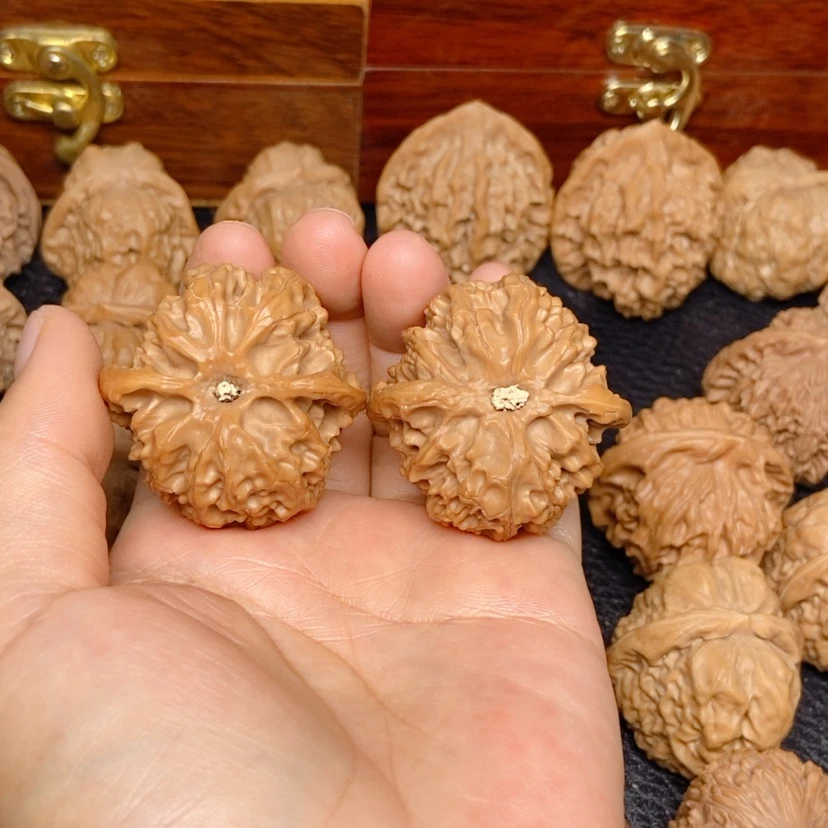 【闪购商品】文玩核桃吊坠用****7苹果园40