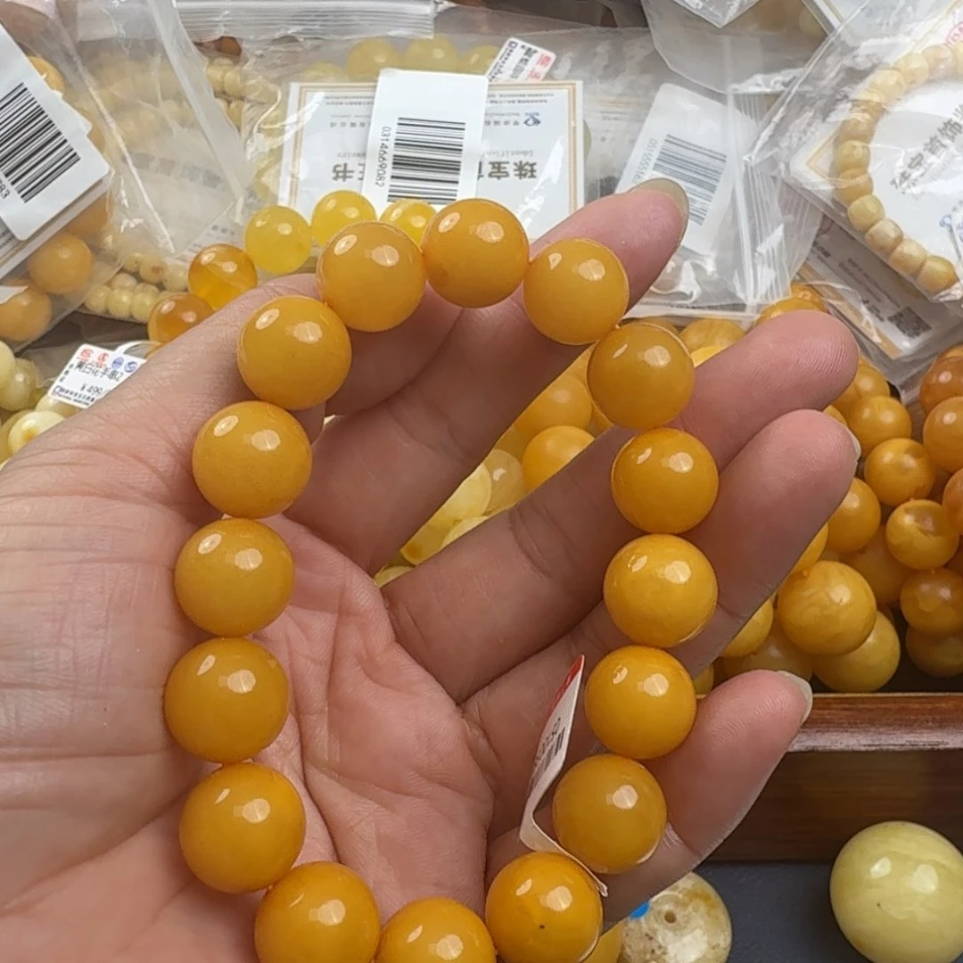 未镶嵌琥珀珠宝奇石