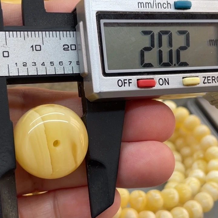 琥珀未镶嵌裸石蜜蜡