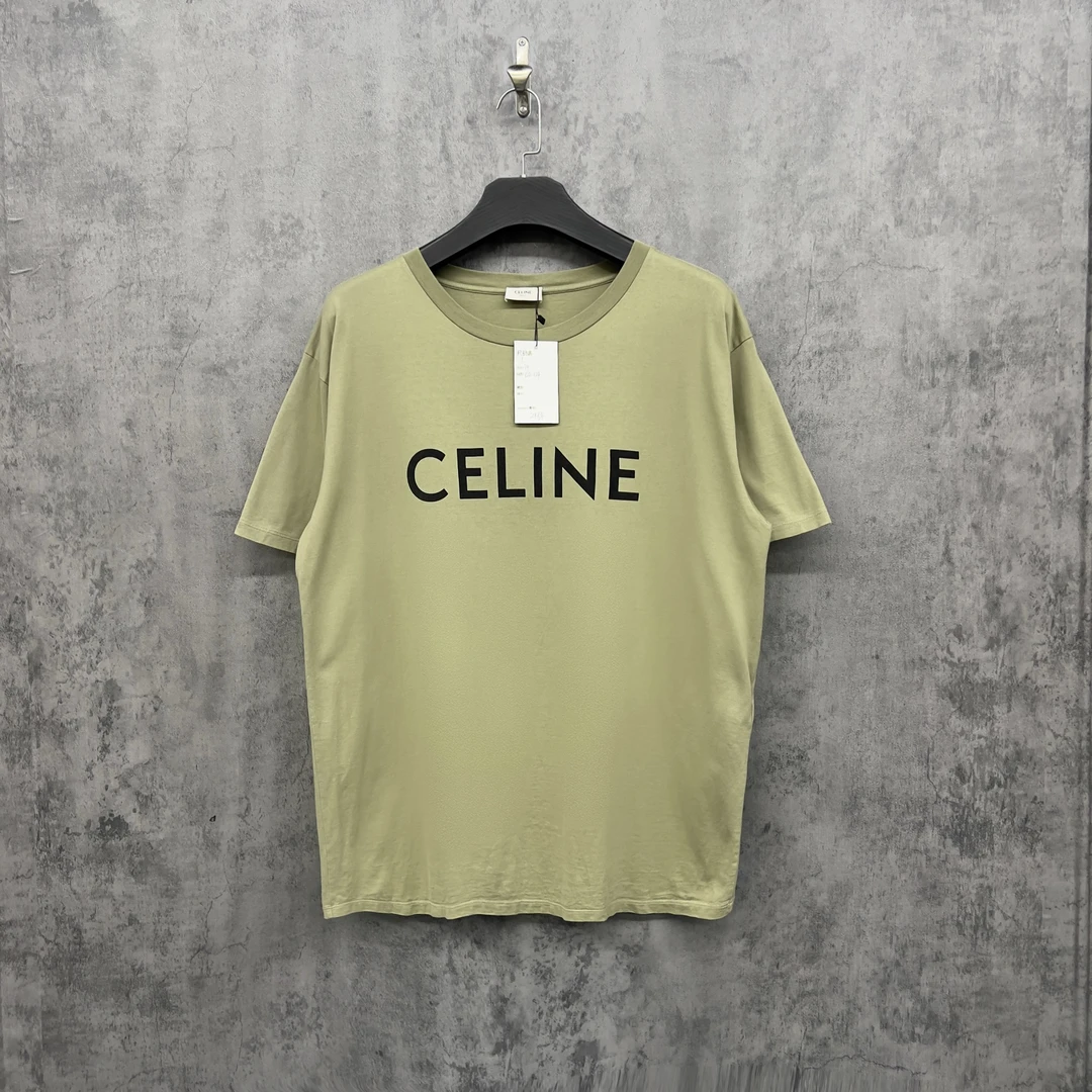 99新 Celine/思琳 24新款橄榄绿Logo休闲短袖/ZK154/L男码宽松
