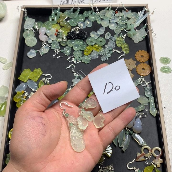 ****ა蛇纹石玉合金耳钉