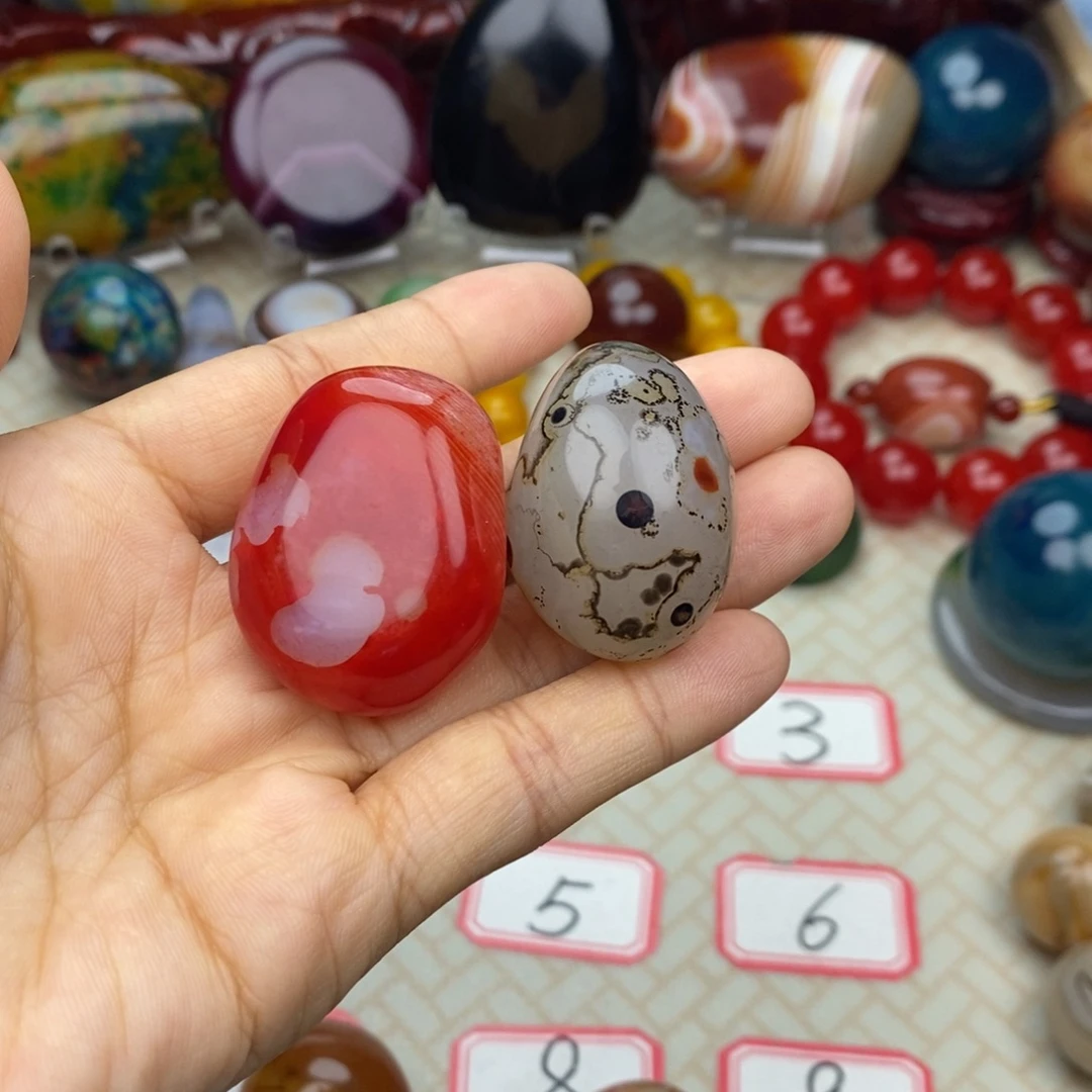 宇***帝玛瑙/玉髓未镶嵌颈饰