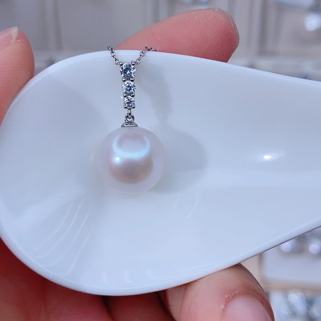 颈饰银S925镶嵌淡水珍珠