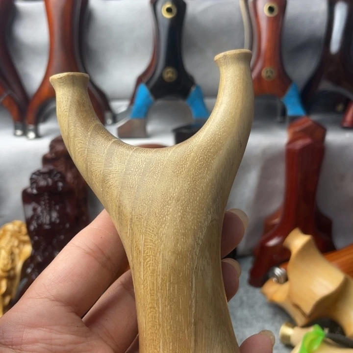 大果紫檀（缅甸花梨）瑕疵