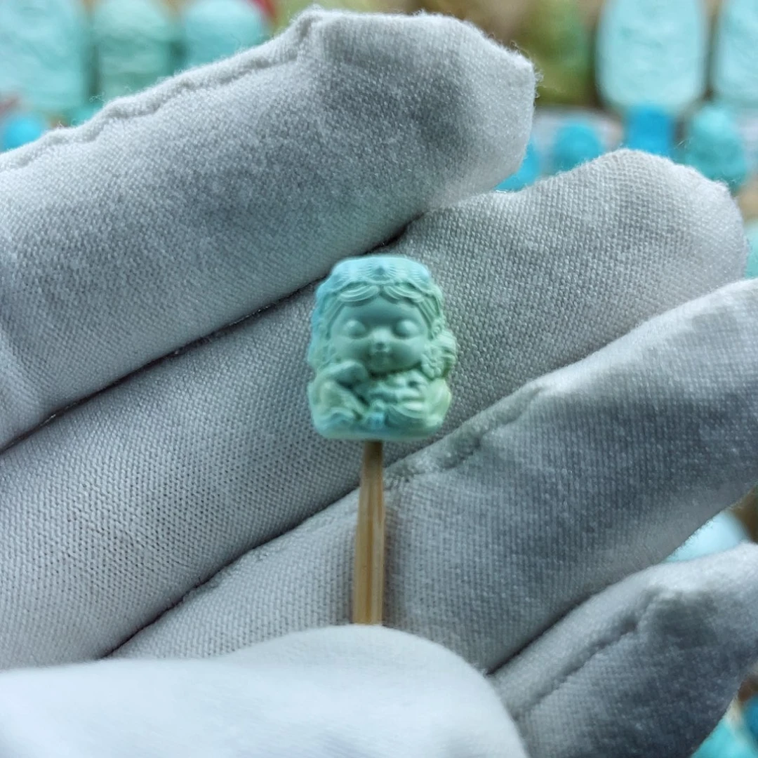 未镶嵌绿松石珠宝奇石