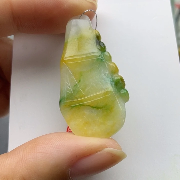 翡翠未镶嵌颈饰天然翡翠