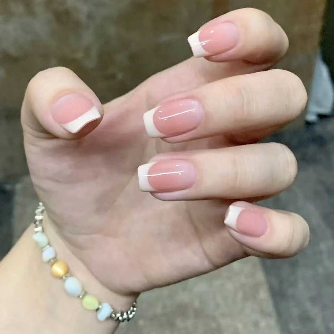 手工穿戴甲奶白法式纯欲可拆卸简约ins美甲显白轻奢学生指甲贴片