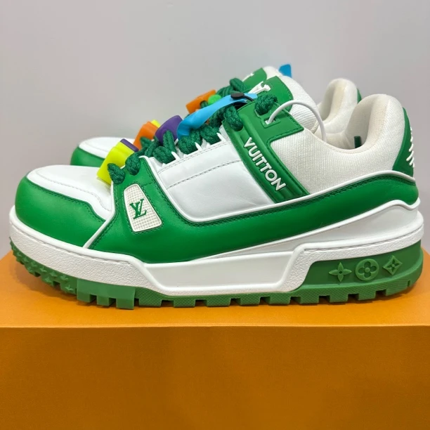 99新 LouisVuitton/路易威登 44码 trainer白绿胖丁 板鞋 A2654