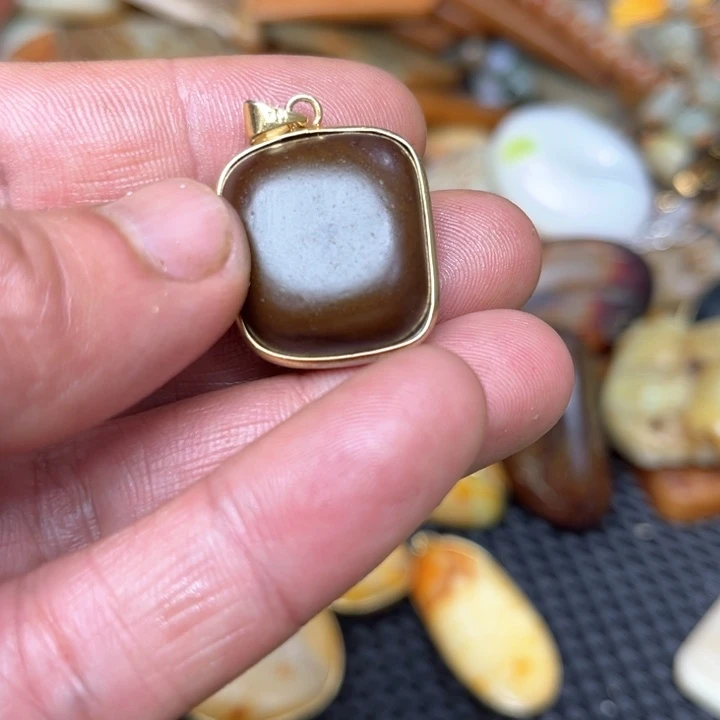 和田玉挂件未镶嵌z****8