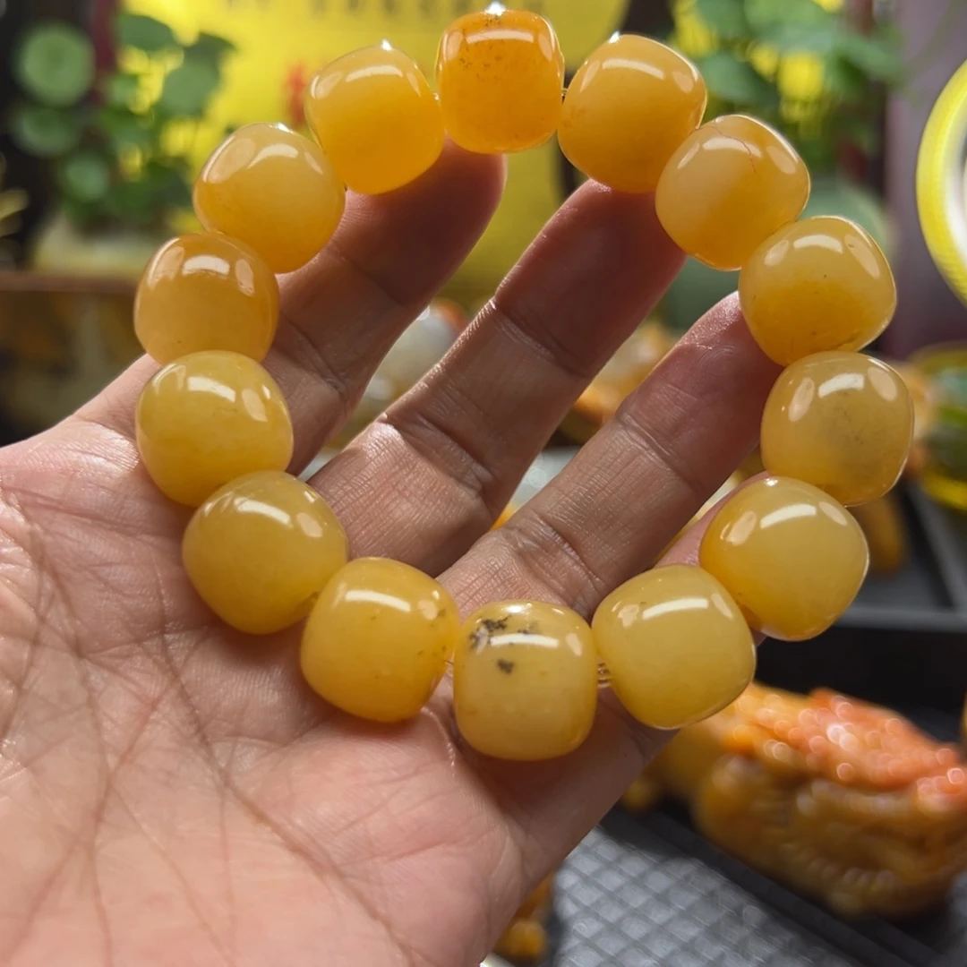 石英质玉未镶嵌颈饰