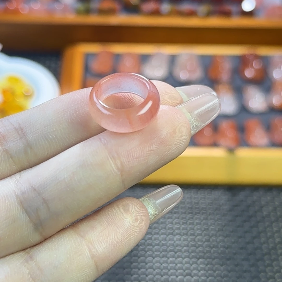 南红玛瑙未镶嵌珠宝半成品跑环1