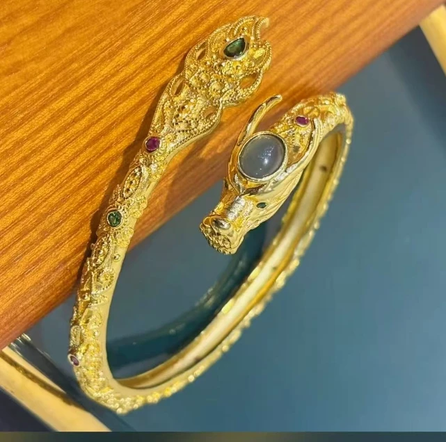 创意饰品花丝祥龙