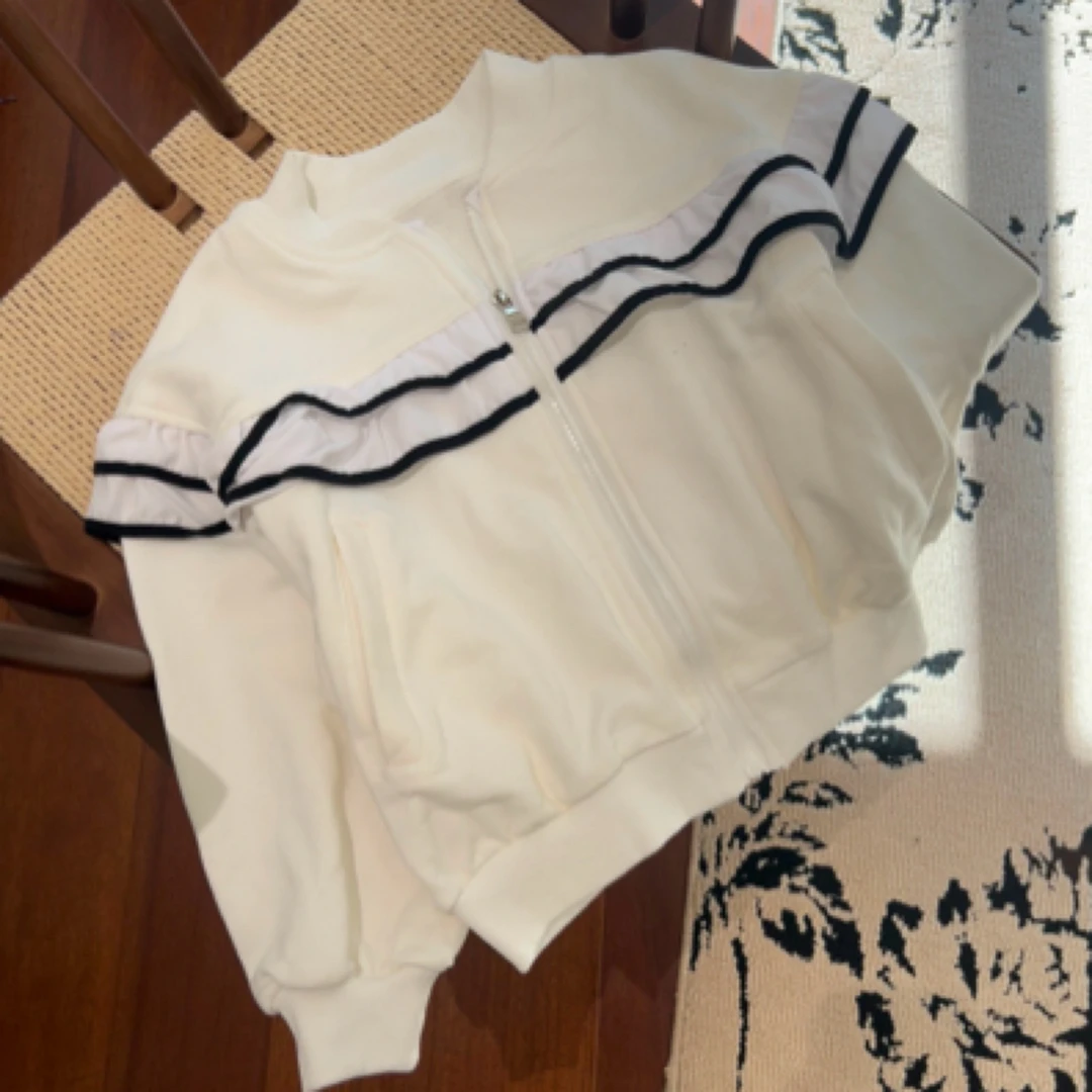 【编号D148】C313-03-儿童拼接荷叶边时尚外套白色-YJ