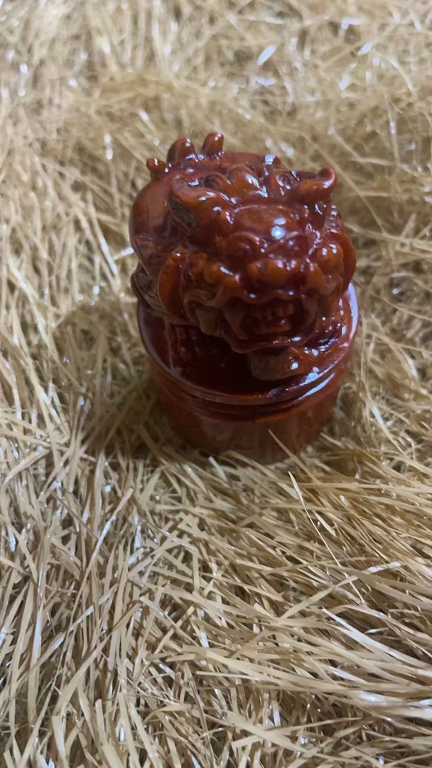 黄章摆件一个链接