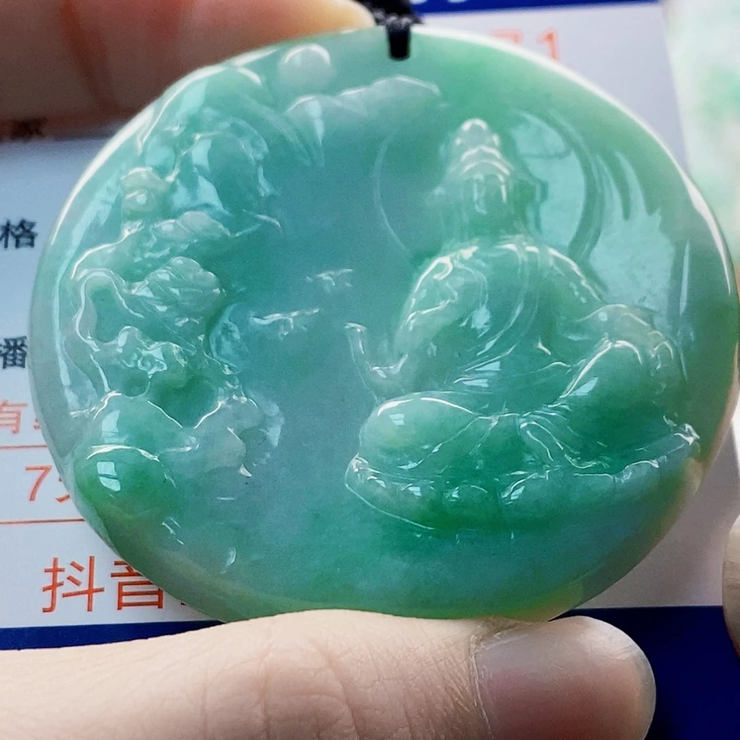 吊坠(不含链)未镶嵌翡翠