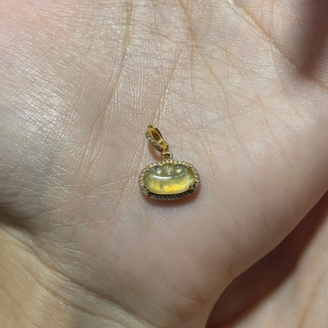 【闪购商品】颈饰18K金镶嵌翡翠
