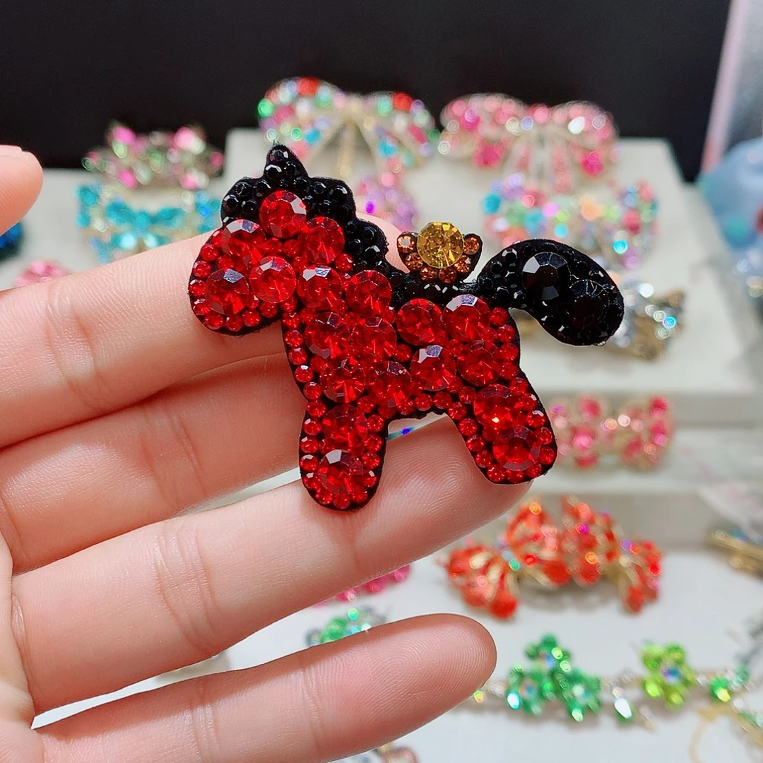 皮质铁合金发夹的