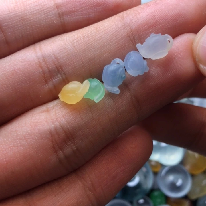 未镶嵌定制翡翠挂件