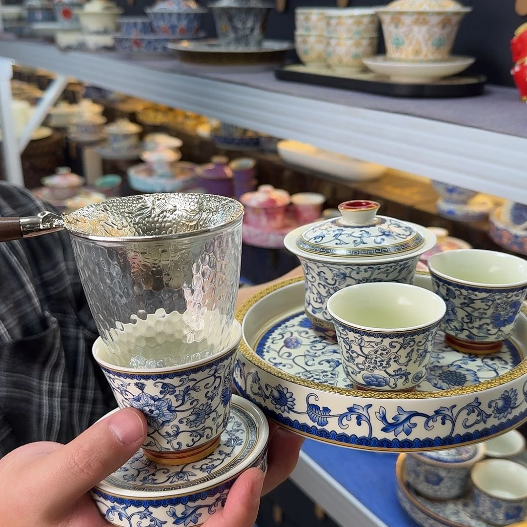 我们的目标是成为一个优秀的人