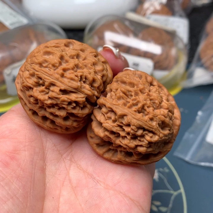 文玩核桃把件41-13688-9