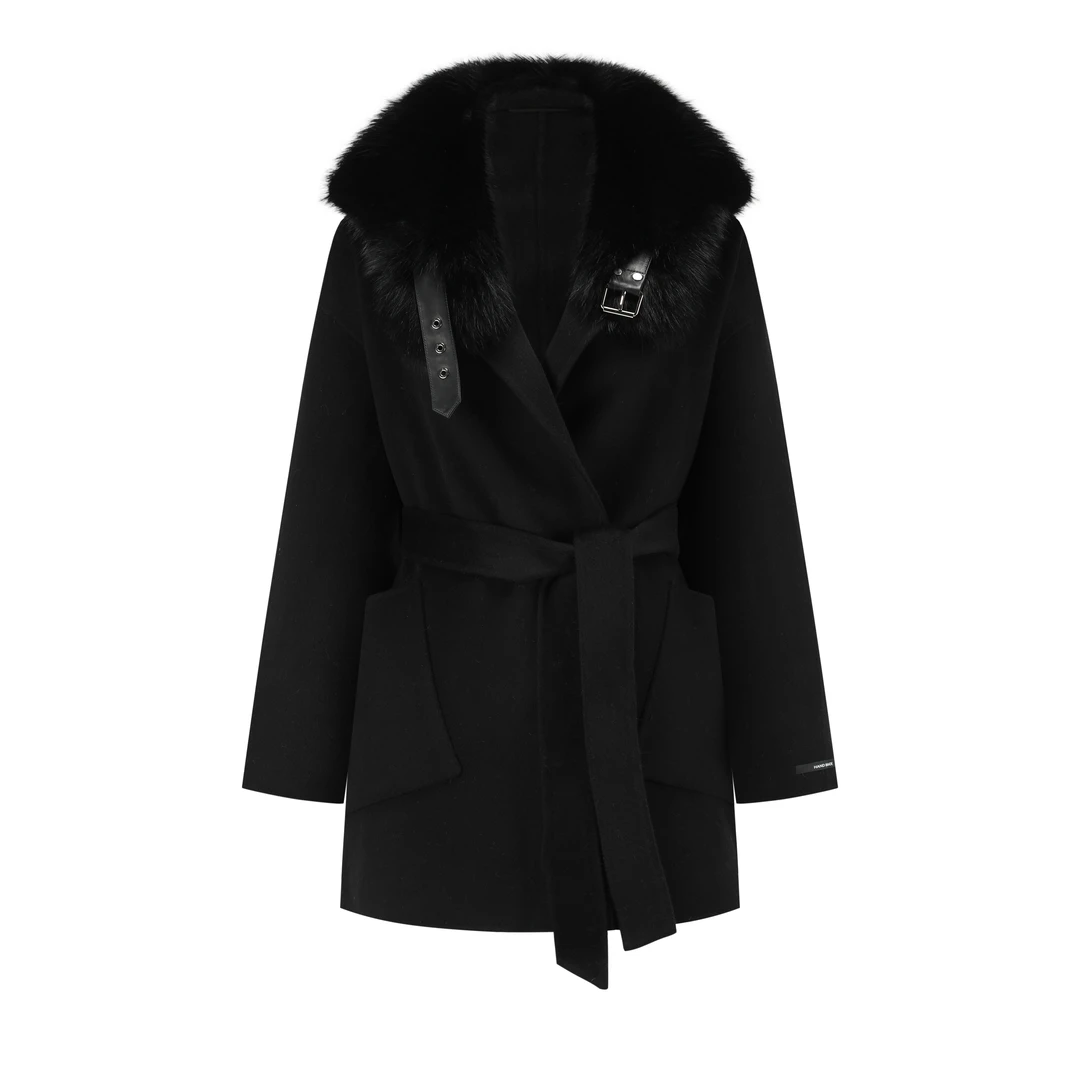 Black Wool Coat with Fur Collar 黑狐领澳洲羊毛山羊绒扣饰大衣
