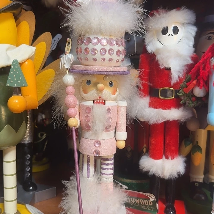 毛绒胡桃夹子不退不换