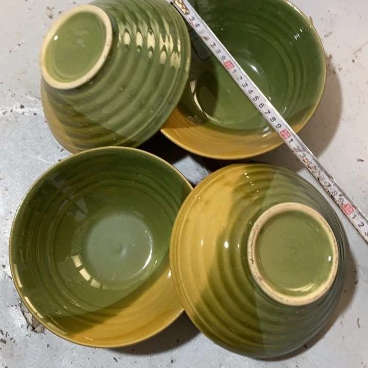 瓷片五厂绿釉三色面碗四个微瑕疵