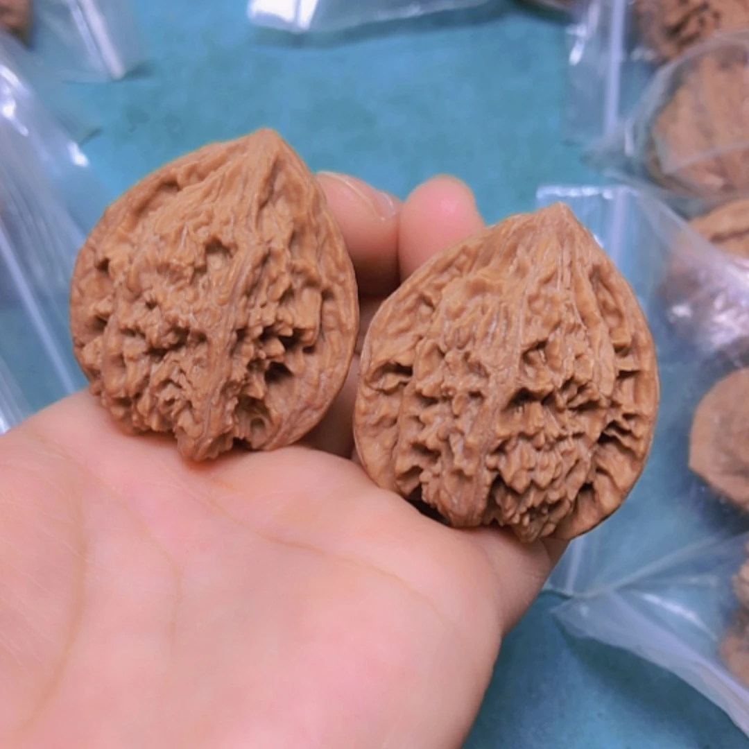 【闪购商品】摆件核桃37流星雨修尖