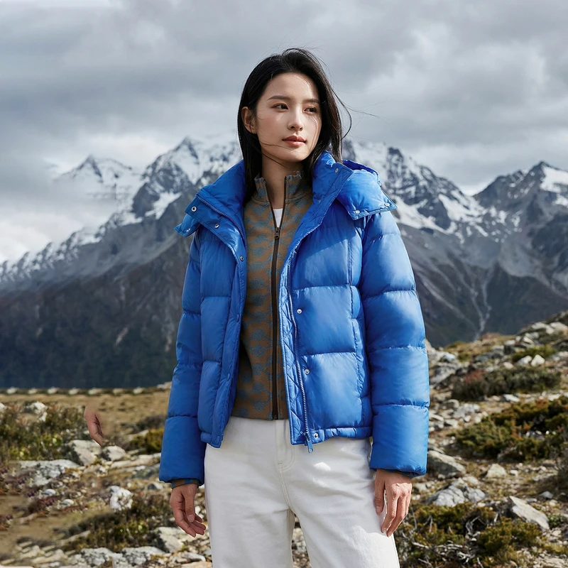 EP雅莹2026新款女装 短款鹅绒服连帽泡芙蓬松保暖羽绒服外套Y107A