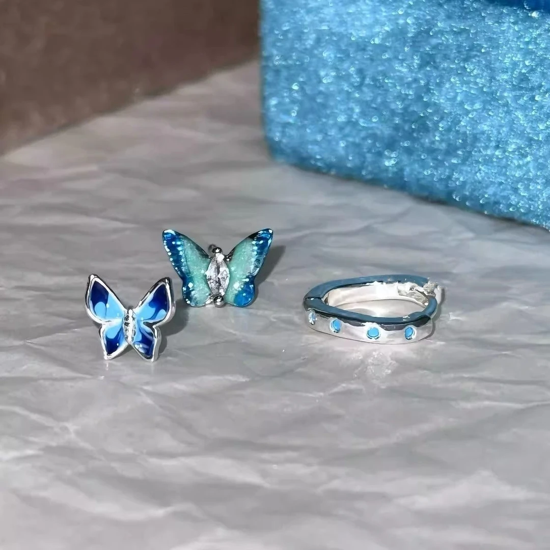 破壳小猫蓝闪蝶小众设计感银色简约冷淡风叠戴耳扣耳骨钉日常百搭