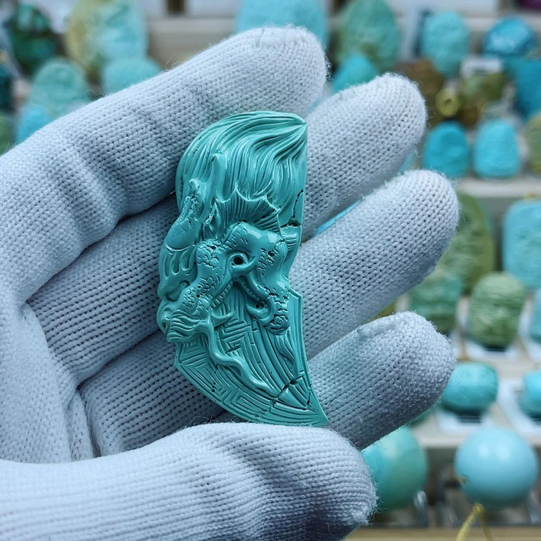 绿松石未镶嵌珠宝奇石